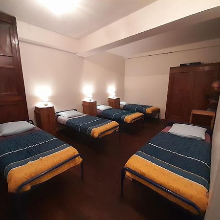 Chambres D'Hotes L'Oustal Oloron-Sainte-Marie Exteriér fotografie