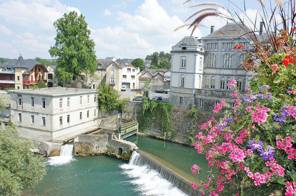 Chambres D'Hotes L'Oustal Oloron-Sainte-Marie Exteriér fotografie